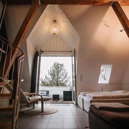 Eigenes Maisonettehaus In Idyllischer Lage Mit Balkon, Nahe Messe, 24H Self-Check In, Gratis Parken Schwabach Kültér fotó