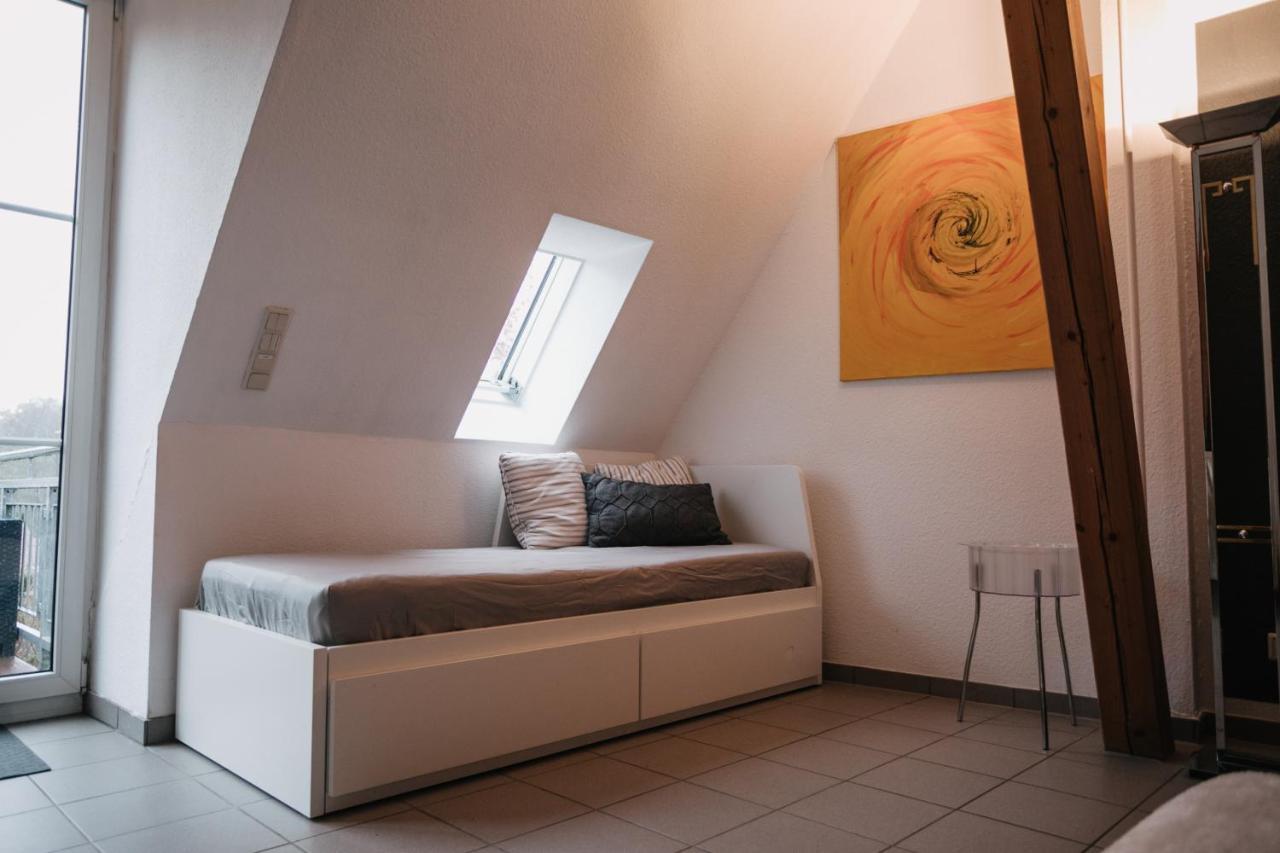 Eigenes Maisonettehaus In Idyllischer Lage Mit Balkon, Nahe Messe, 24H Self-Check In, Gratis Parken Schwabach Kültér fotó
