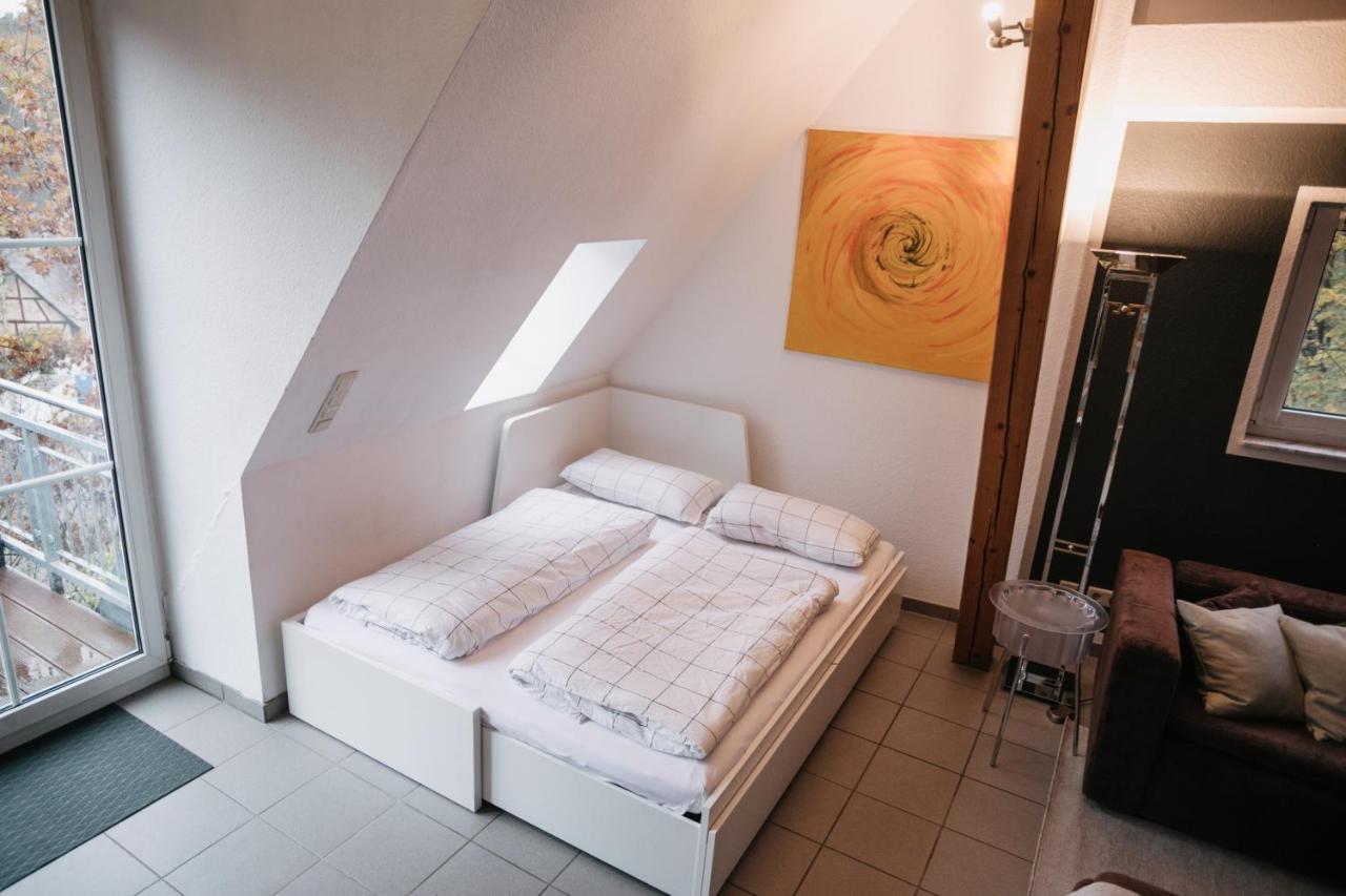 Eigenes Maisonettehaus In Idyllischer Lage Mit Balkon, Nahe Messe, 24H Self-Check In, Gratis Parken Schwabach Kültér fotó