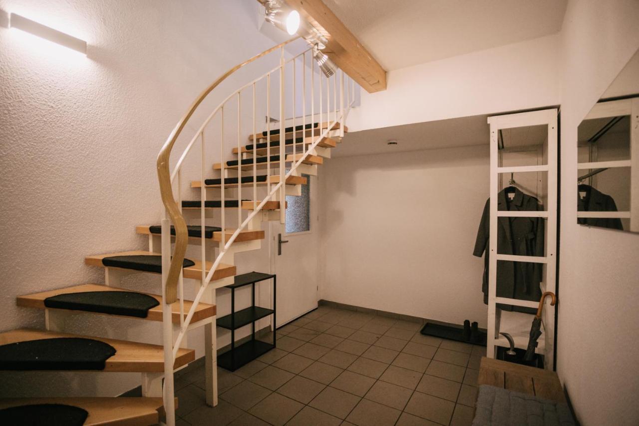 Eigenes Maisonettehaus In Idyllischer Lage Mit Balkon, Nahe Messe, 24H Self-Check In, Gratis Parken Schwabach Kültér fotó