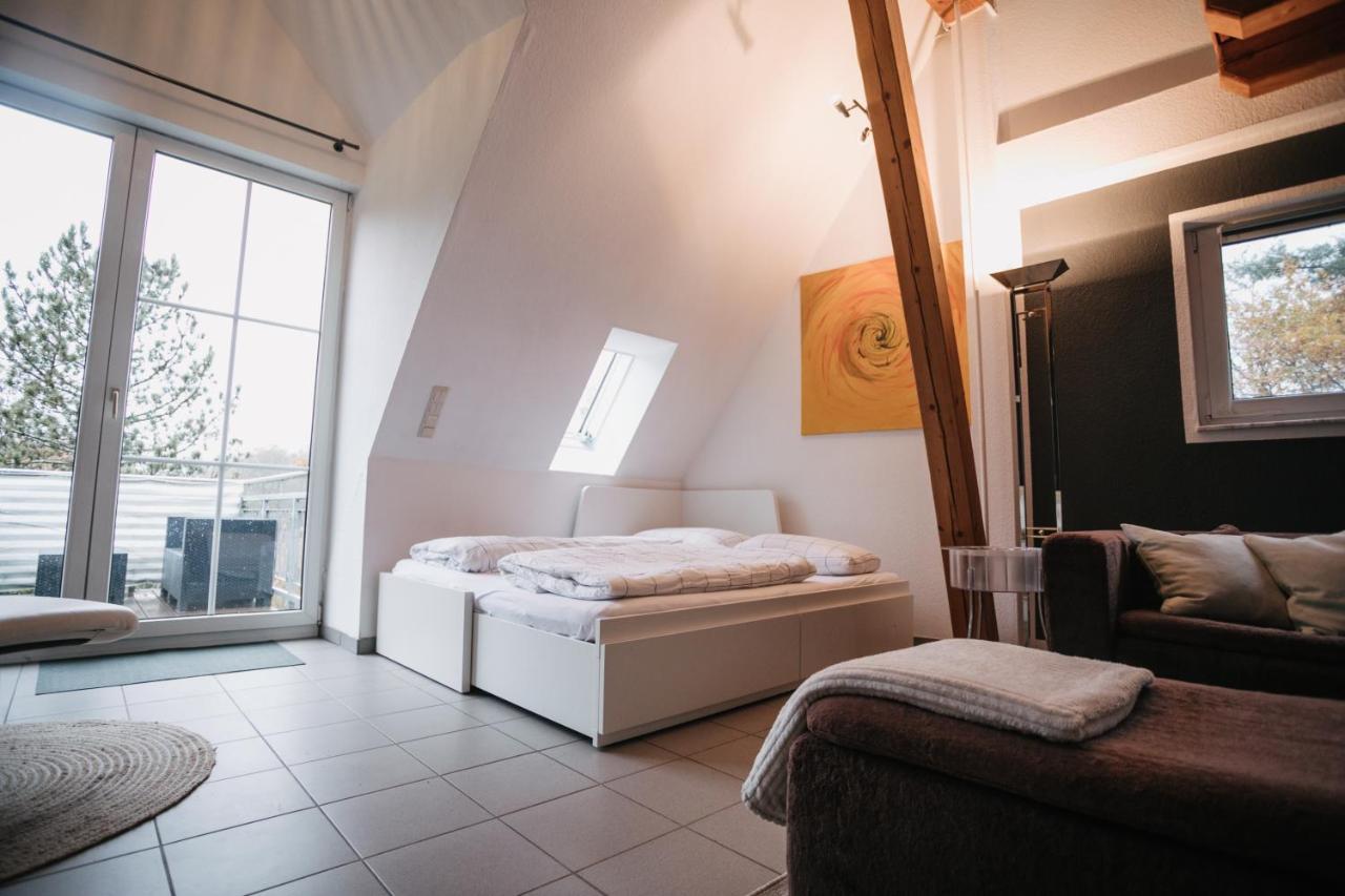 Eigenes Maisonettehaus In Idyllischer Lage Mit Balkon, Nahe Messe, 24H Self-Check In, Gratis Parken Schwabach Kültér fotó