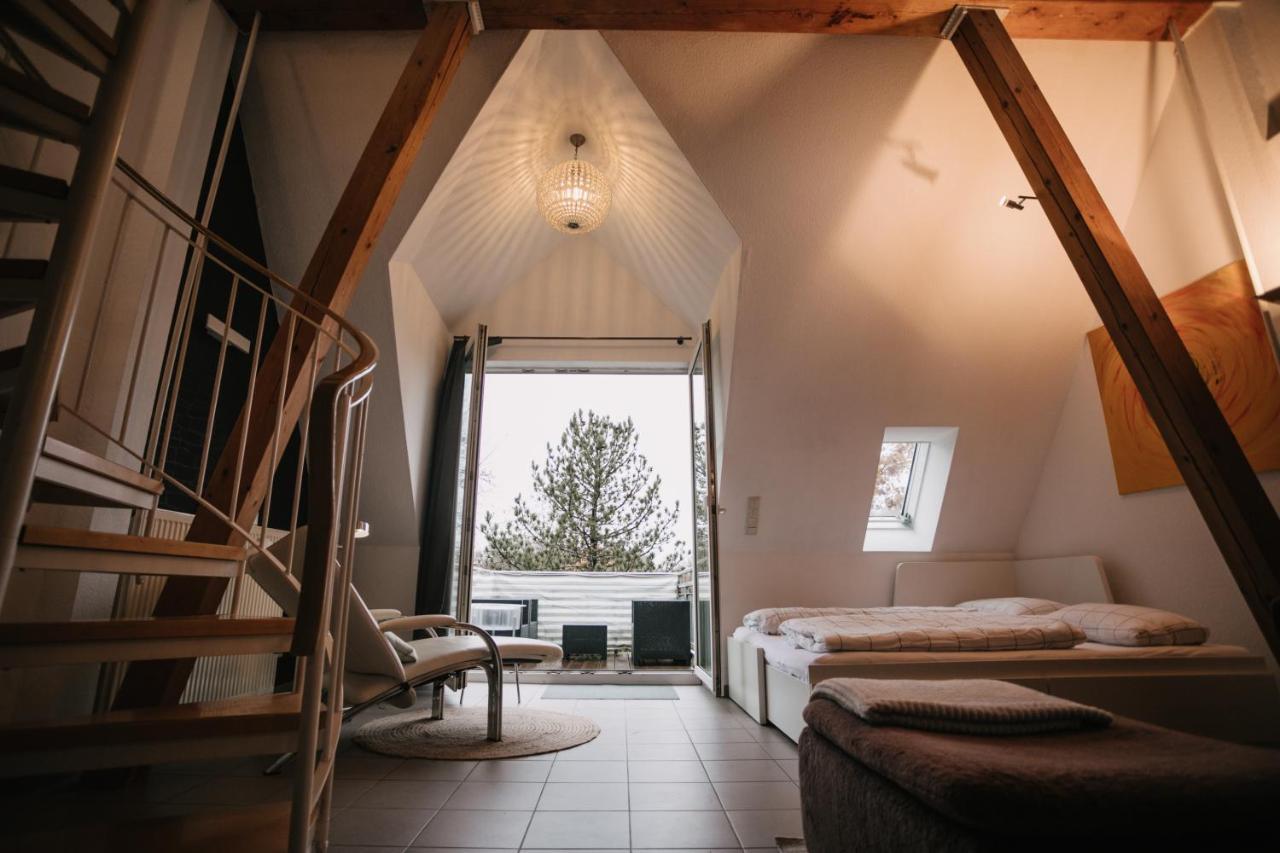Eigenes Maisonettehaus In Idyllischer Lage Mit Balkon, Nahe Messe, 24H Self-Check In, Gratis Parken Schwabach Kültér fotó