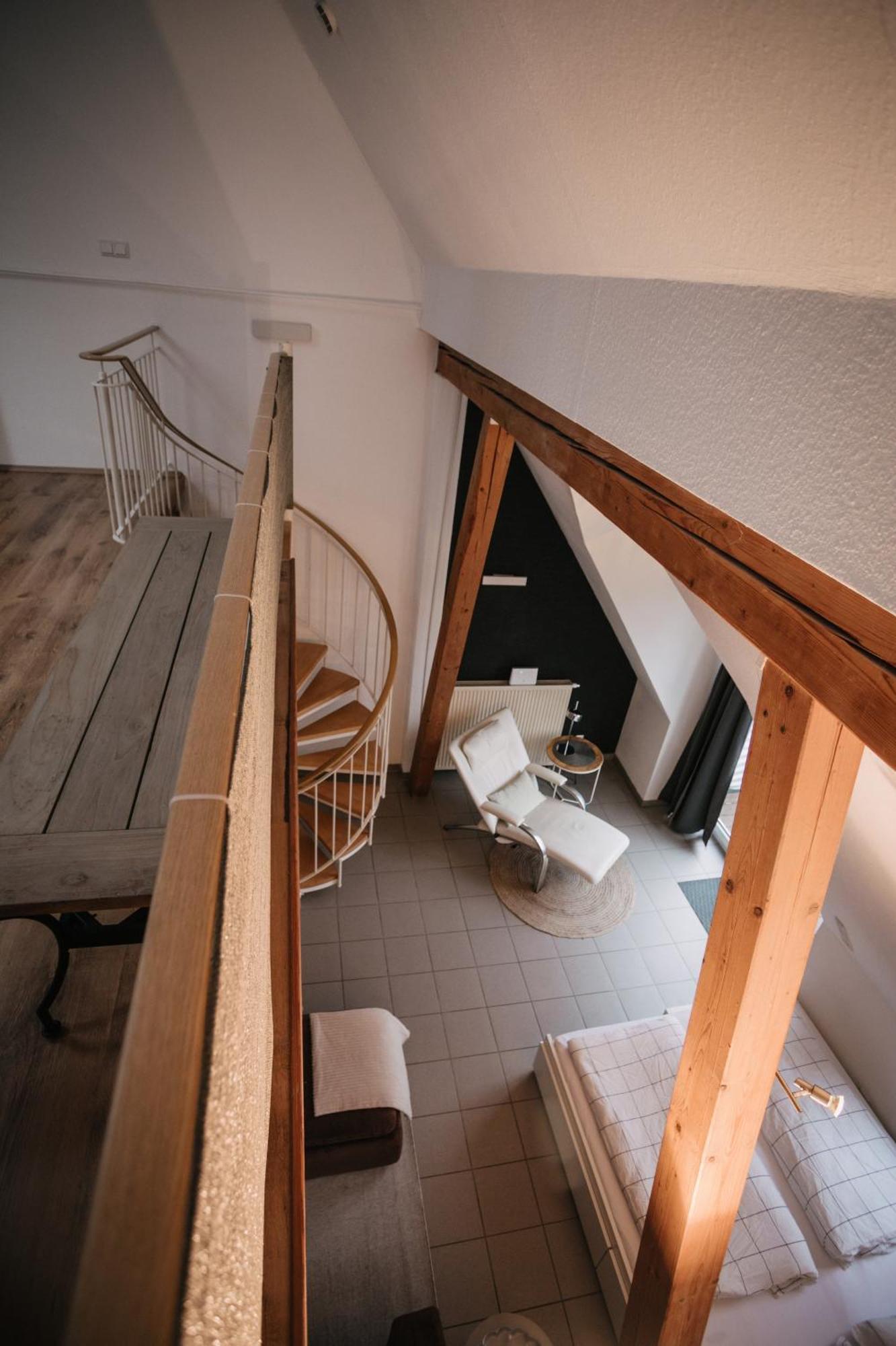 Eigenes Maisonettehaus In Idyllischer Lage Mit Balkon, Nahe Messe, 24H Self-Check In, Gratis Parken Schwabach Kültér fotó